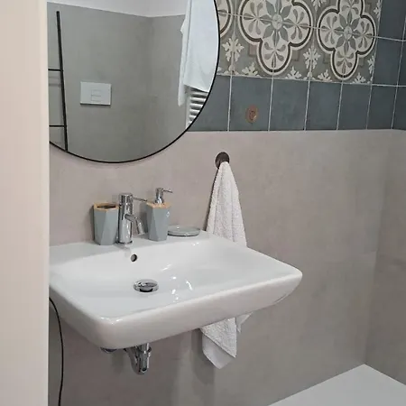 Nocleg ze śniadaniem Casa Tucci *